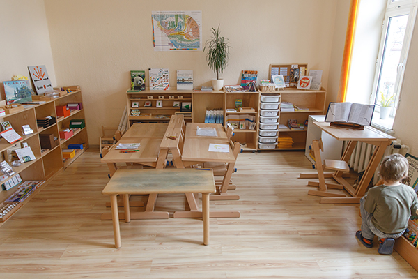 scoala maria montessori din iasi